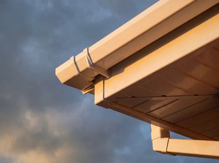 Fascia, soffit and gutter corner detail – Riverstone Roofing, Lincolnshire & Norfolk